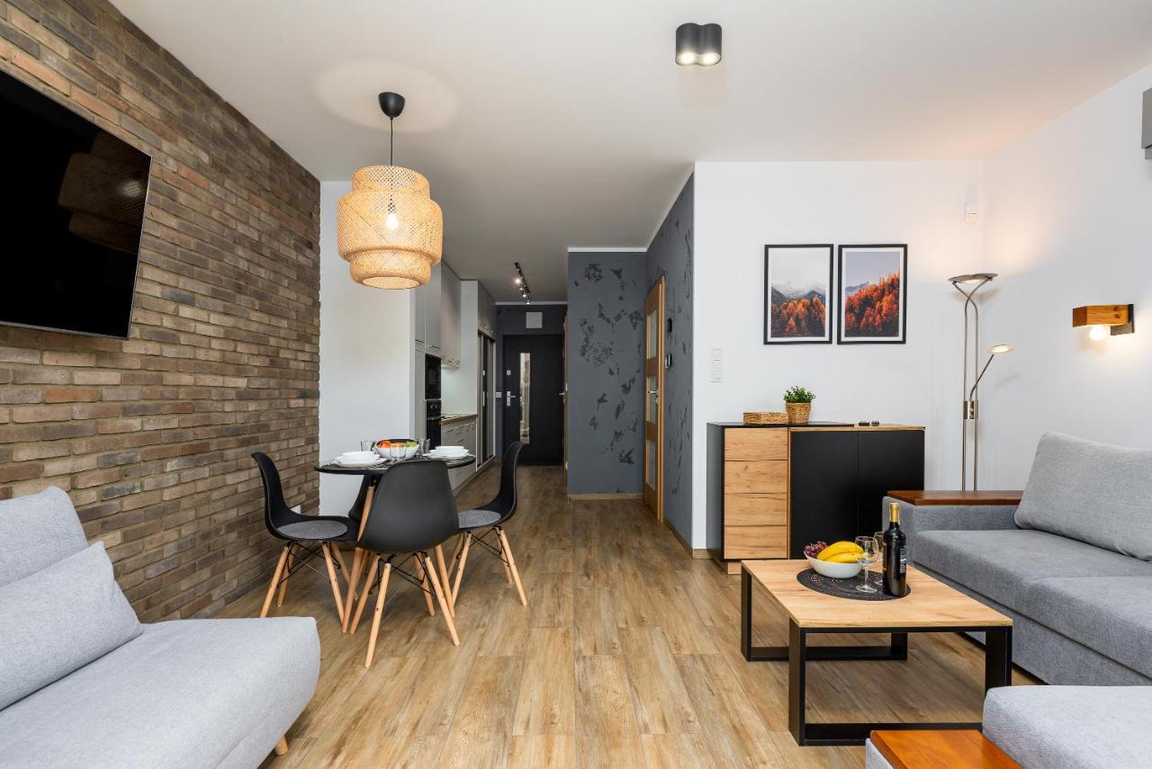 Czarna Perla- Apartament Przy Solisku Szczyrk Exteriör bild